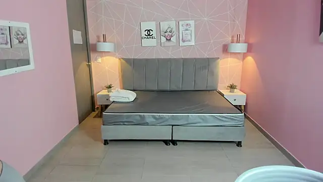 Snapshot of zara__sweet chatting on 19, 2, 2025 zara sweet online show from 19, 2, 2025