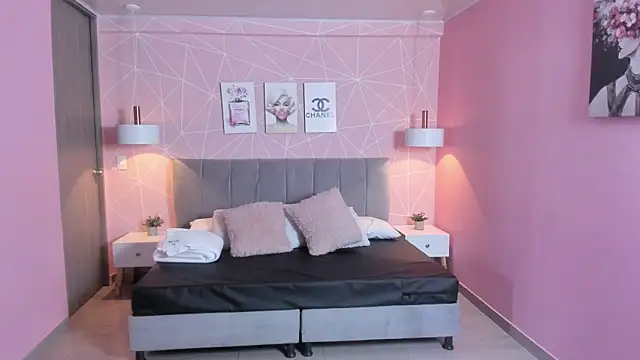 Snapshot of zara__sweet chatting on 24, 9, 2025 zara sweet online show from 24, 9, 2025