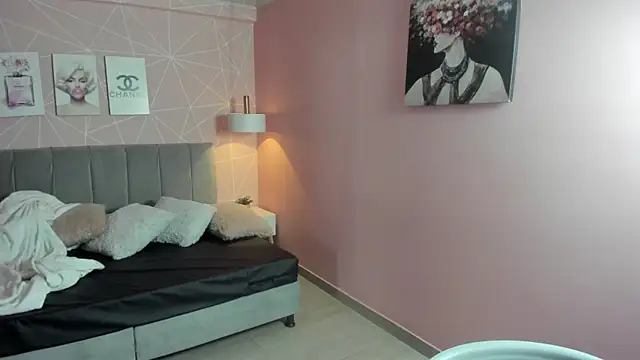 Snapshot of zara__sweet chatting on 16, 10, 2025 zara sweet online show from 16, 10, 2025