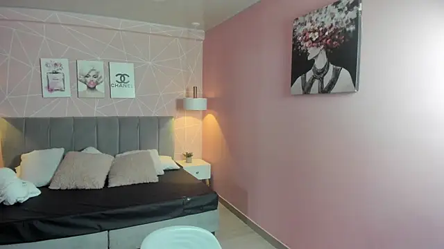 Snapshot of zara__sweet chatting on 27, 10, 2025 zara sweet online show from 27, 10, 2025