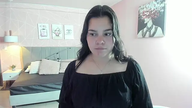 Snapshot of zara__sweet chatting on 31, 10, 2025 zara sweet online show from 31, 10, 2025