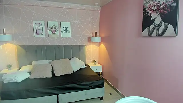 Snapshot of zara__sweet chatting on 13, 11, 2025 zara sweet online show from 13, 11, 2025