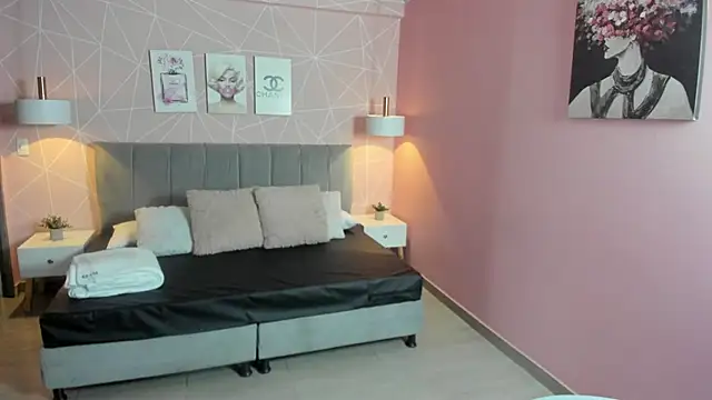 Snapshot of zara__sweet chatting on 5, 12, 2025 zara sweet online show from 5, 12, 2025