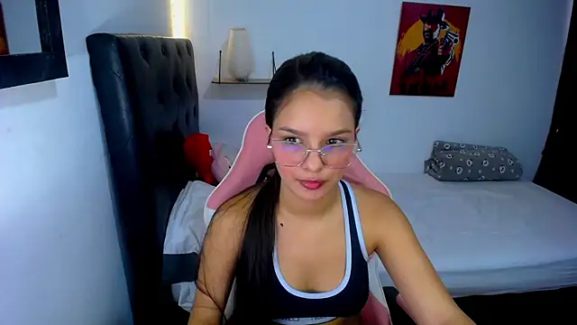 jessi and boy online show from 29, 5, 2026