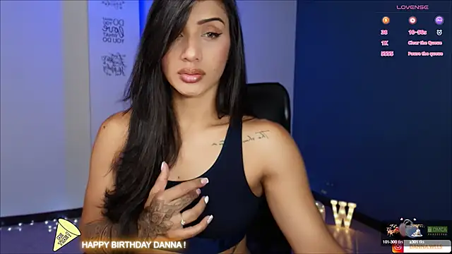 Snapshot of Dannawells chatting on 15, 12, 2024 Dannawells online show from 15, 12, 2024