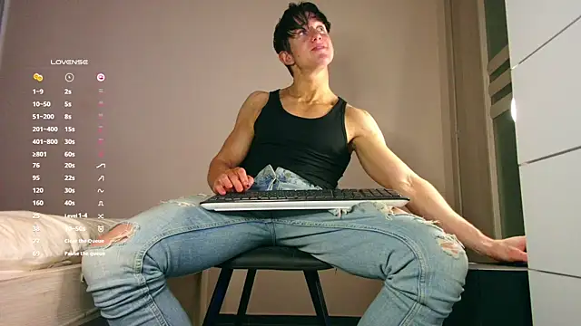 ChristianLevine  online show from 16, 12, 2025