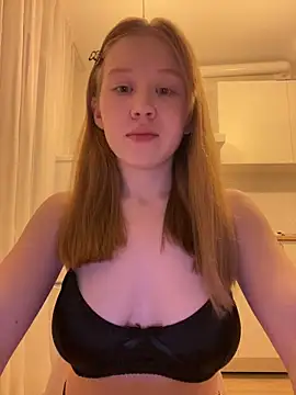 Eva Weyne online show from 5, 5, 2026