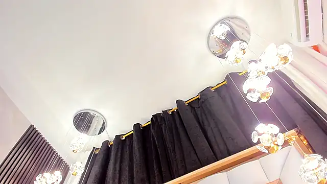 Snapshot of SarayRoyse chatting on 21, 3, 2025 SarayRoyse online show from 21, 3, 2025