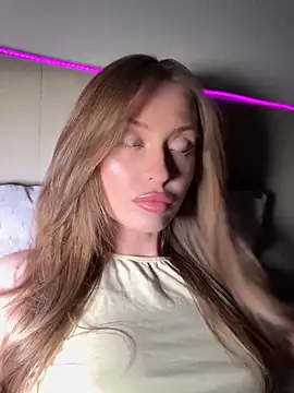 Snapshot of Sweet__Milly chatting on 21, 4, 2026 Sweet Milly online show from 21, 4, 2026