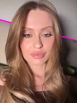 Snapshot of Sweet__Milly chatting on 9, 5, 2026 Sweet Milly online show from 9, 5, 2026