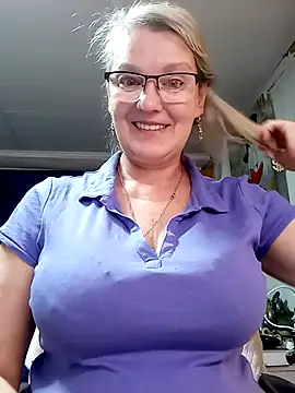 irinamaux online show from 6, 5, 2026