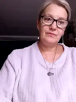 Snapshot of irinamaux chatting on 26, 6, 2026 irinamaux online show from 26, 6, 2026