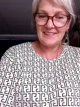 Snapshot of irinamaux chatting on 20, 7, 2026 irinamaux online show from 20, 7, 2026