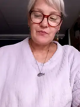 Snapshot of irinamaux chatting on 21, 7, 2026 irinamaux online show from 21, 7, 2026