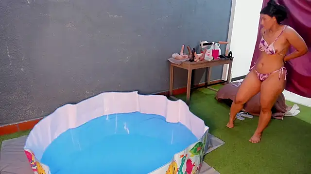Sofi Perez  online show from 25, 7, 2026