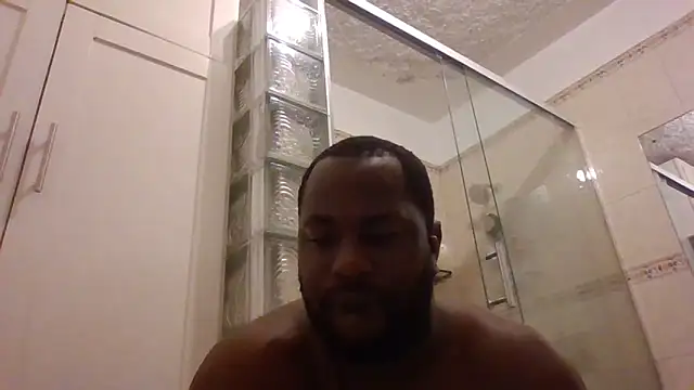 Snapshot of Bighood_T chatting on 6, 5, 2026 Bighood T online show from 6, 5, 2026