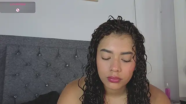 Snapshot of Meghan_taylor__ chatting on 9, 9, 2025 Meghan taylor   online show from 9, 9, 2025