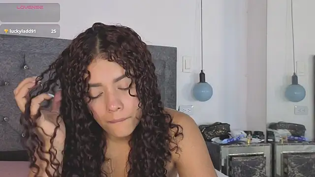 Snapshot of Meghan_taylor__ chatting on 25, 10, 2025 Meghan taylor   online show from 25, 10, 2025