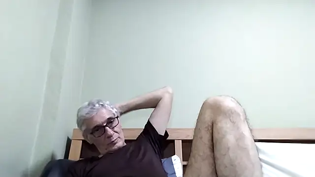 Snapshot of BIGUNCUTHARDCOCK chatting on 30, 11, 2025 BIGUNCUTHARDCOCK online show from 30, 11, 2025