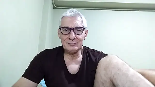 Snapshot of BIGUNCUTHARDCOCK chatting on 16, 1, 2026 BIGUNCUTHARDCOCK online show from 16, 1, 2026