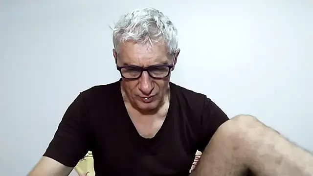 Snapshot of BIGUNCUTHARDCOCK chatting on 6, 2, 2026 BIGUNCUTHARDCOCK online show from 6, 2, 2026