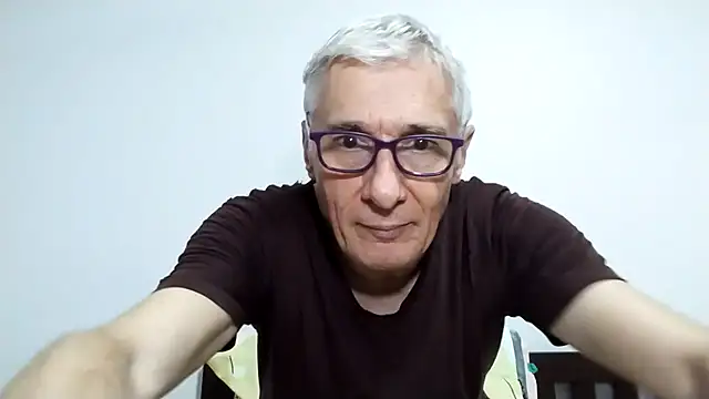 Snapshot of BIGUNCUTHARDCOCK chatting on 18, 2, 2026 BIGUNCUTHARDCOCK online show from 18, 2, 2026