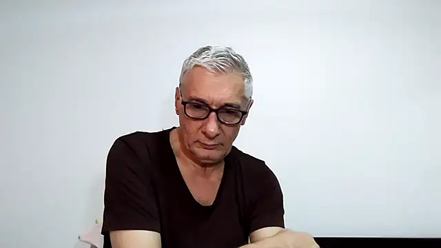 Snapshot of BIGUNCUTHARDCOCK chatting on 8, 3, 2026 BIGUNCUTHARDCOCK online show from 8, 3, 2026