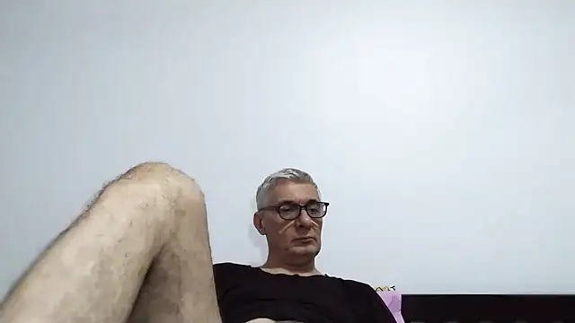 Snapshot of BIGUNCUTHARDCOCK chatting on 19, 3, 2026 BIGUNCUTHARDCOCK online show from 19, 3, 2026