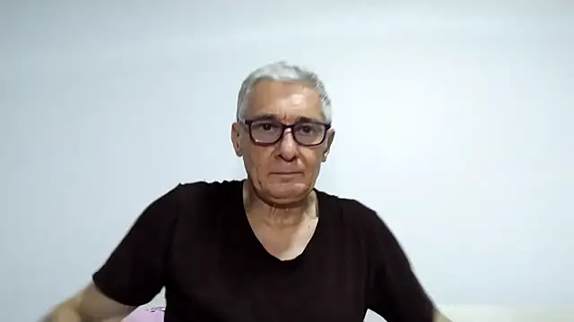 Snapshot of BIGUNCUTHARDCOCK chatting on 22, 3, 2026 BIGUNCUTHARDCOCK online show from 22, 3, 2026