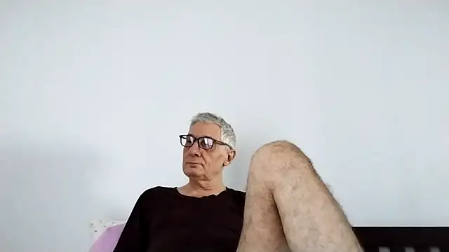 BIGUNCUTHARDCOCK online show from 3, 5, 2026
