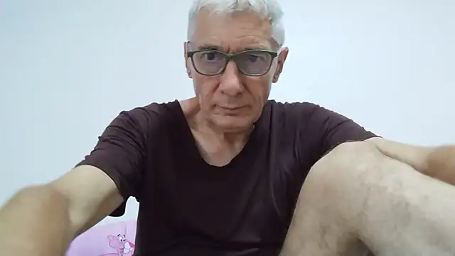 BIGUNCUTHARDCOCK online show from 2, 7, 2026