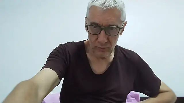 BIGUNCUTHARDCOCK online show from 6, 7, 2026