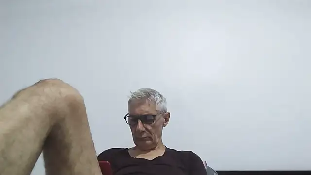 BIGUNCUTHARDCOCK online show from 17, 7, 2026