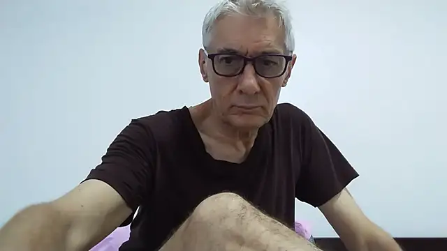 BIGUNCUTHARDCOCK online show from 3, 8, 2026