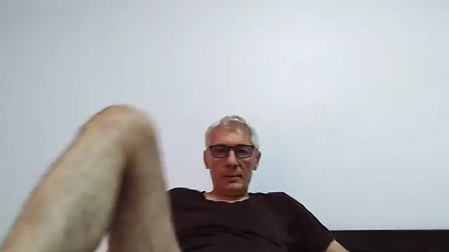 BIGUNCUTHARDCOCK online show from 3, 8, 2026
