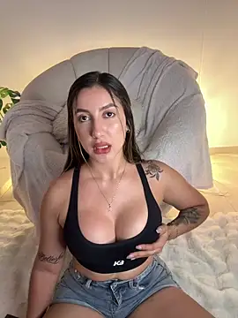 Snapshot of Sarapalmer1 chatting on 17, 2, 2025 Sarapalmer1 online show from 17, 2, 2025