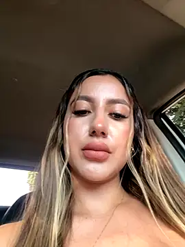 Snapshot of Sarapalmer1 chatting on 8, 10, 2025 Sarapalmer1 online show from 8, 10, 2025