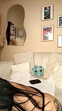 Snapshot of Sweetie_Arianna chatting on 6, 8, 2026 Sweetie Arianna online show from 6, 8, 2026