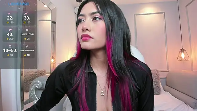 Snapshot of AzuraKindong chatting on 17, 2, 2025 AzuraKindong online show from 17, 2, 2025