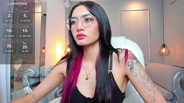 AzuraKindong online show from 25, 11, 2025