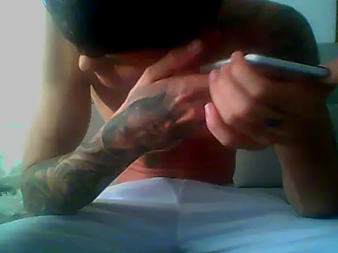 Skater29xx2 online show from 27, 1, 2025