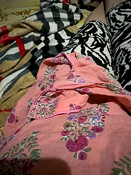 Meghnaaaaaa online show from 9, 11, 2025