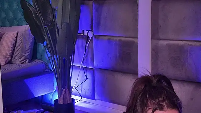 SecretSienna online show from 10, 11, 2025