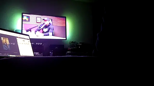 Snapshot of Pegg-fist-me chatting on 12, 9, 2025 Pegg-fist-me online show from 12, 9, 2025