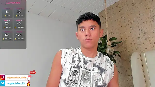 Angel esteban fx online show from 1, 2, 2025