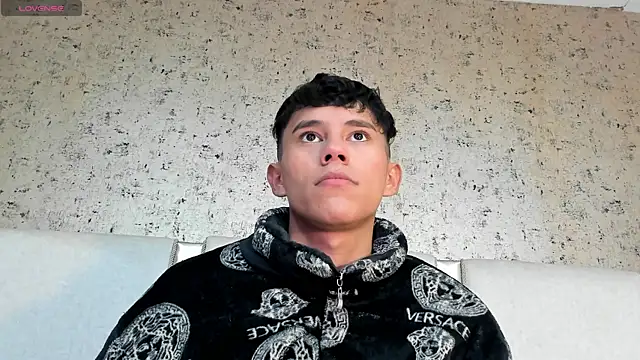 Angel esteban fx online show from 8, 3, 2025