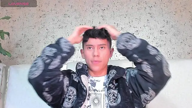 Angel esteban fx online show from 19, 3, 2025