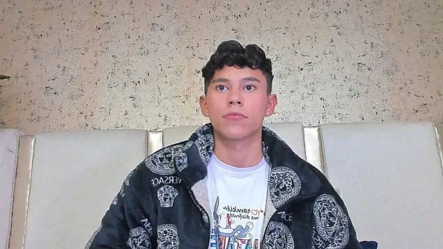 Angel esteban fx online show from 23, 3, 2025