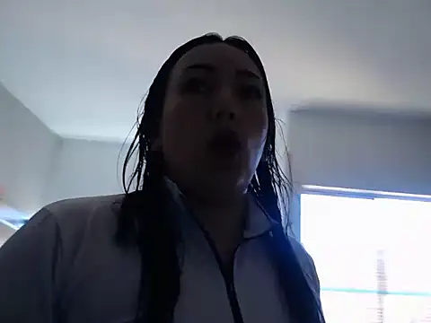 Laura martin  online show from 28, 7, 2026