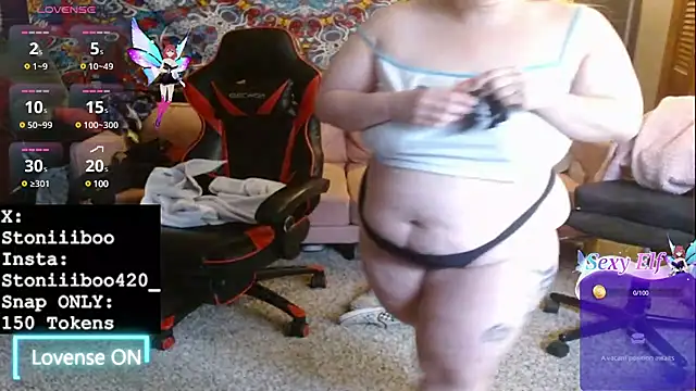 Snapshot of Stoniiiboo chatting on 8, 3, 2025 Stoniiiboo online show from 8, 3, 2025